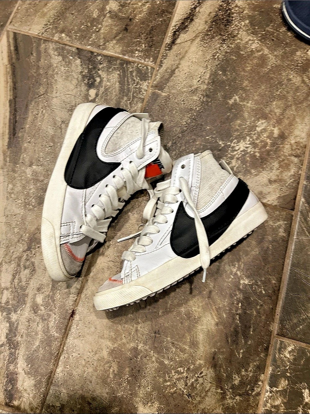 Jumbo Nike Blazers Size 9
